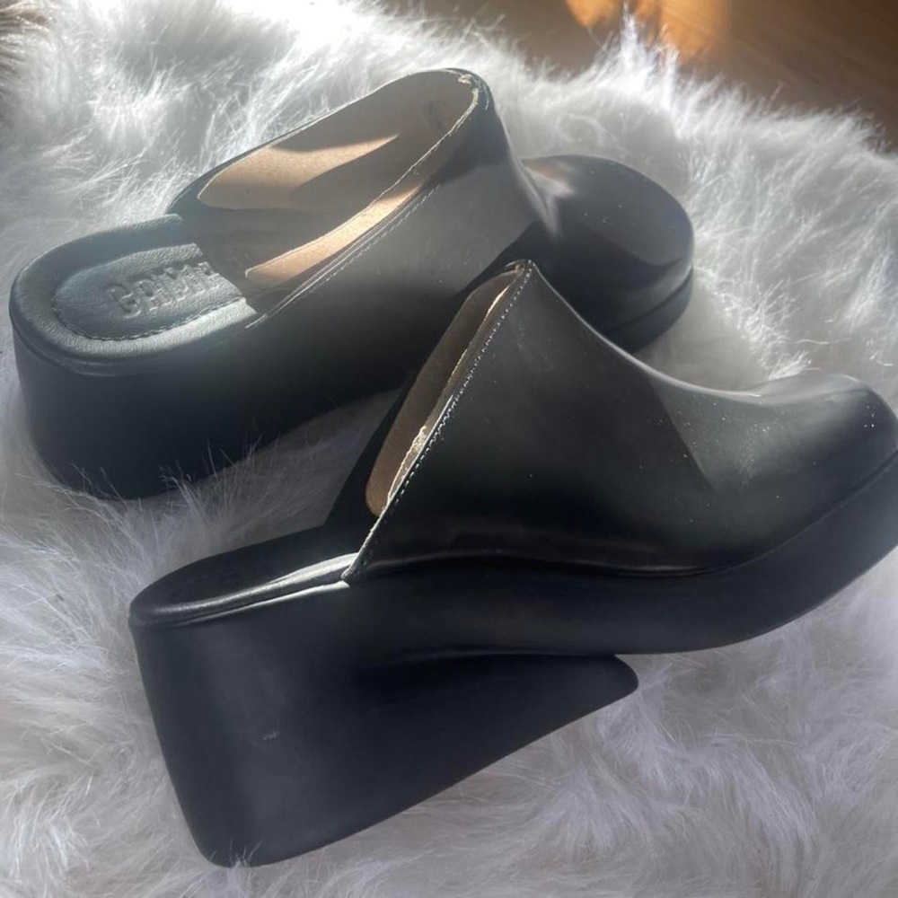 Camper Kaah platforms